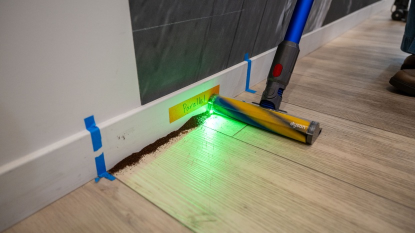 dyson gen5outsize - the gen5outsize does a fantastic job at cleaning along baseboards.