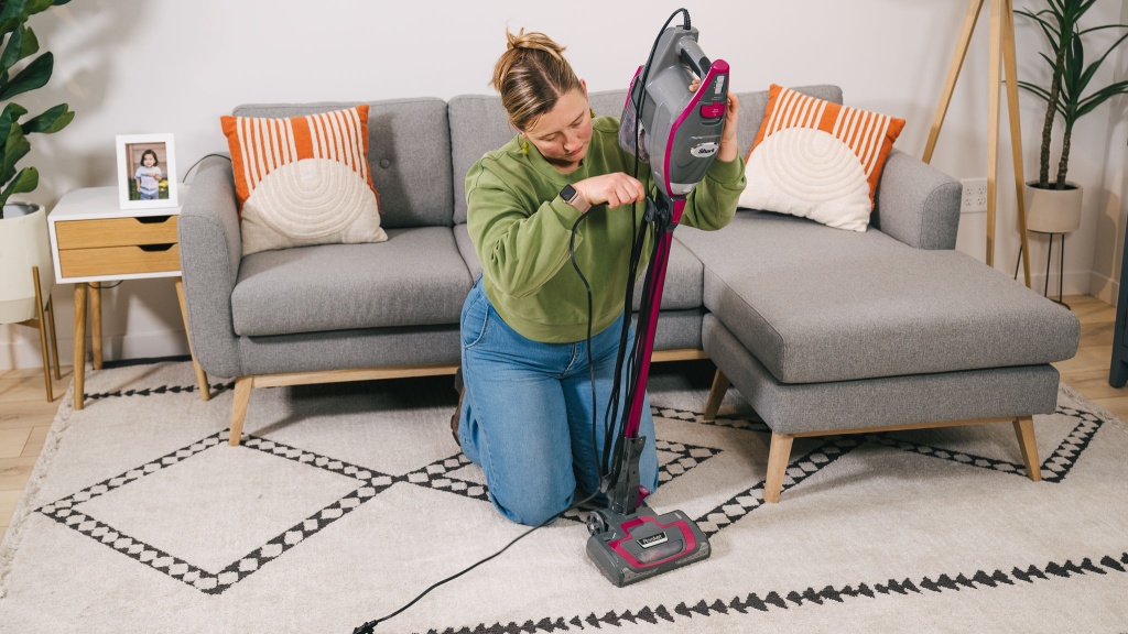 shark rocket pro dlx corded - we had hoped that this corded model would perform a bit better than...