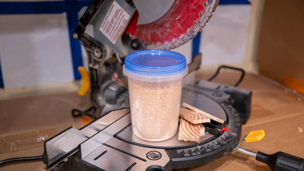 we collected and measured the amount of sawdust left over by each saw.