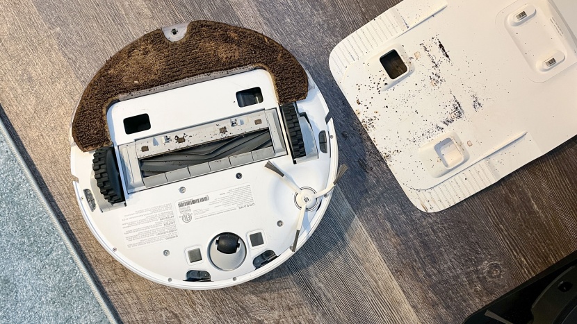 dreame d10 plus gen 2 - mop pads require manual washing between runs, especially after...