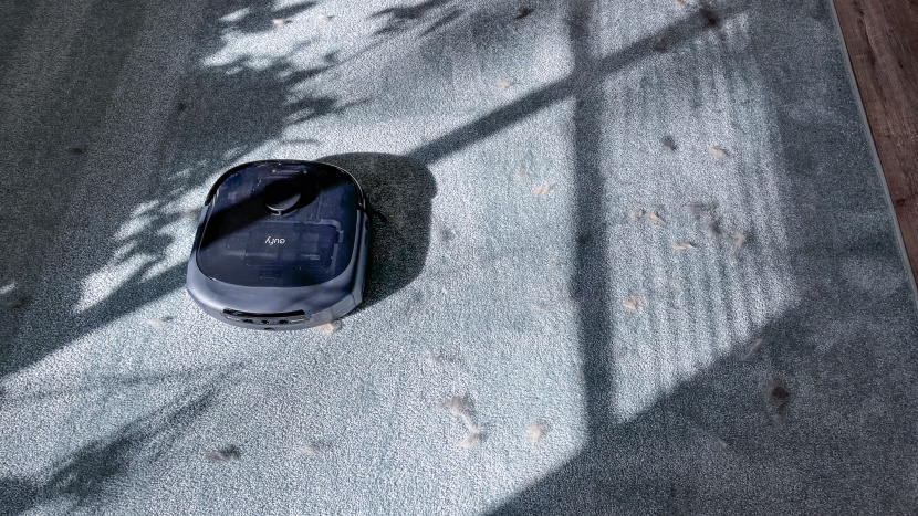 eufy omni e25 - consistent coverage and strong suction make this vacuum a standout...