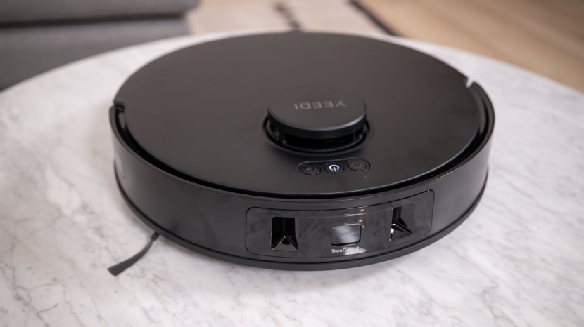 yeedi m12 pro+ - the yeedi m12 pro+ delivered solid hardfloor cleaning, including...