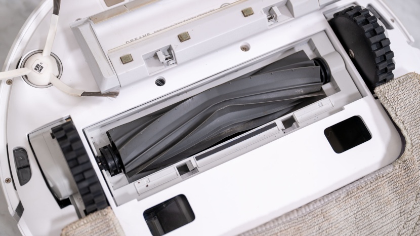 our testers loved the dreame d10 plus gen 2 for its solid...