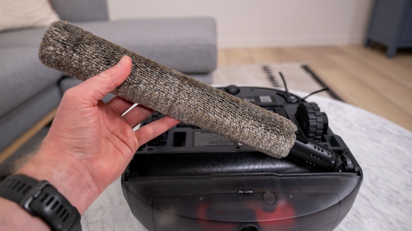 eufy omni e25 - the hydrojet mop roller cleans itself mid-session, keeping the pad...