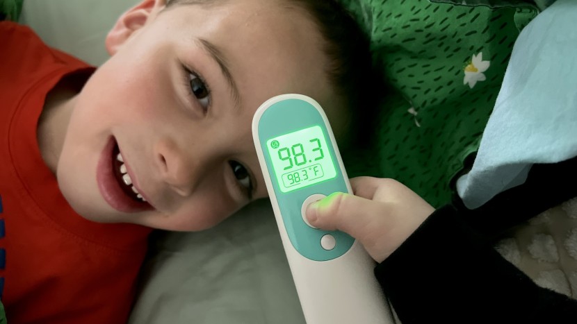 the display lights up and changes color to indicate whether you have...