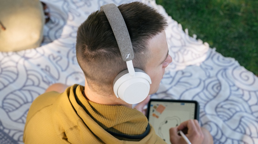 headphones - finding the right pair of headphones or earbuds largely depends on...