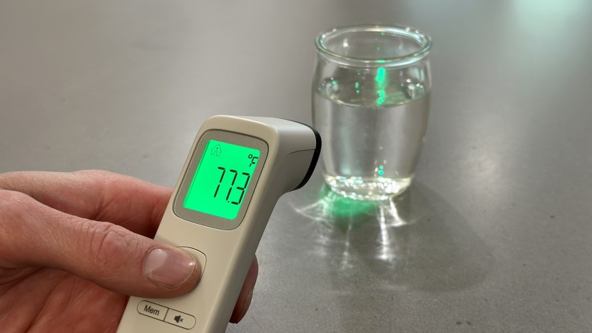 thermometer - selecting a thermometer with a household-object mode may seem handy...