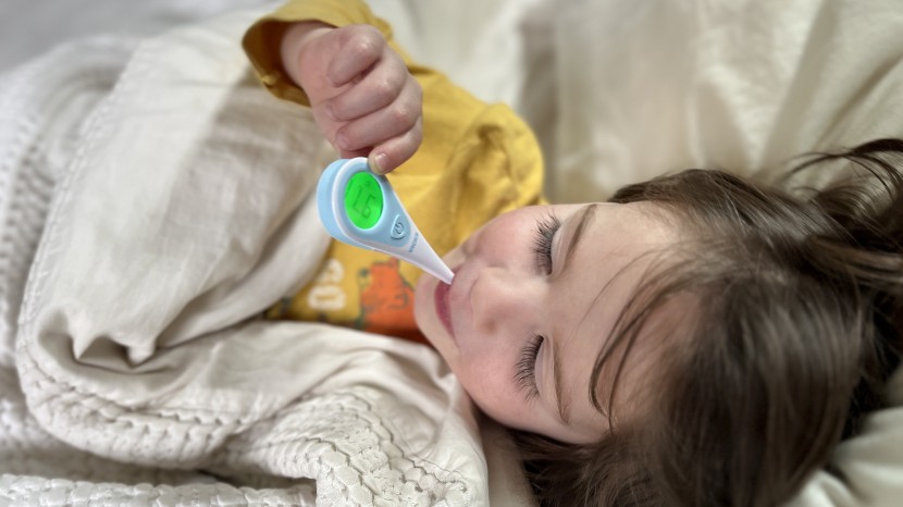 thermometer - vicks' classic speedread has been a household staple for two decades...