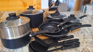 cookware set