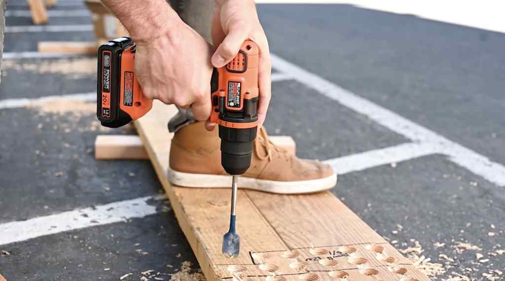 Gently - Used, Black & Decker 18v Cordless Drill With The Battery