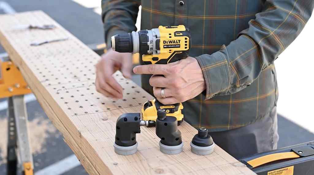 Black+Decker LDX120C Cordless Drill & Impact Driver Review - Consumer  Reports